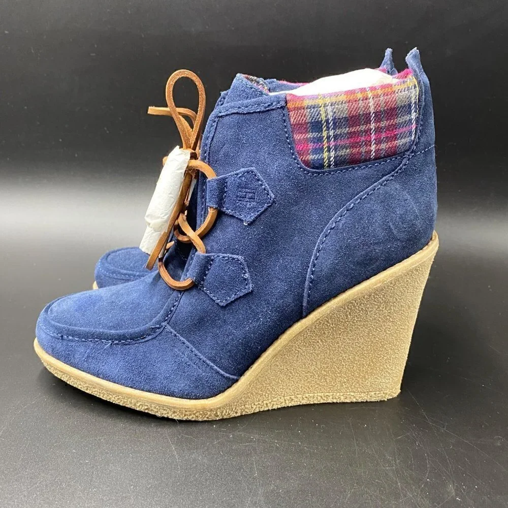 Tommy Hilfiger Slate Blue Suede Plaid Wedge Shoes Women's Size 8.5